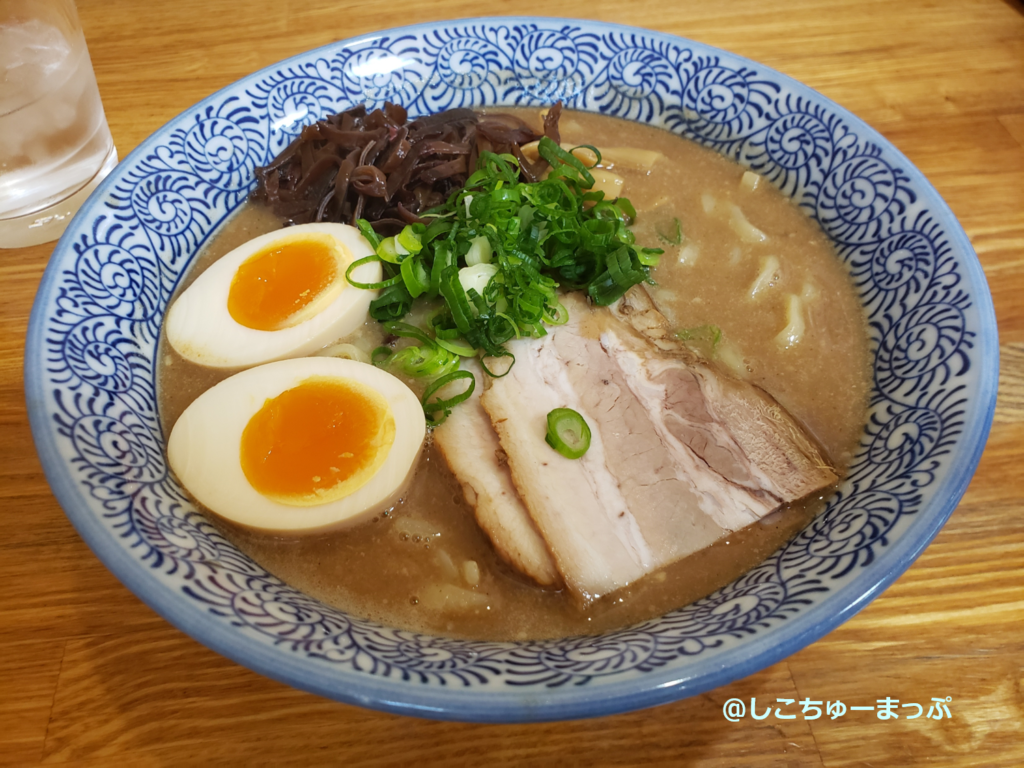 【2026年現地取材】なぜこの店に人が集まるのか？「ひかり 食堂」が起こした昭和レトロと食の持続可能性を巡る奇跡
