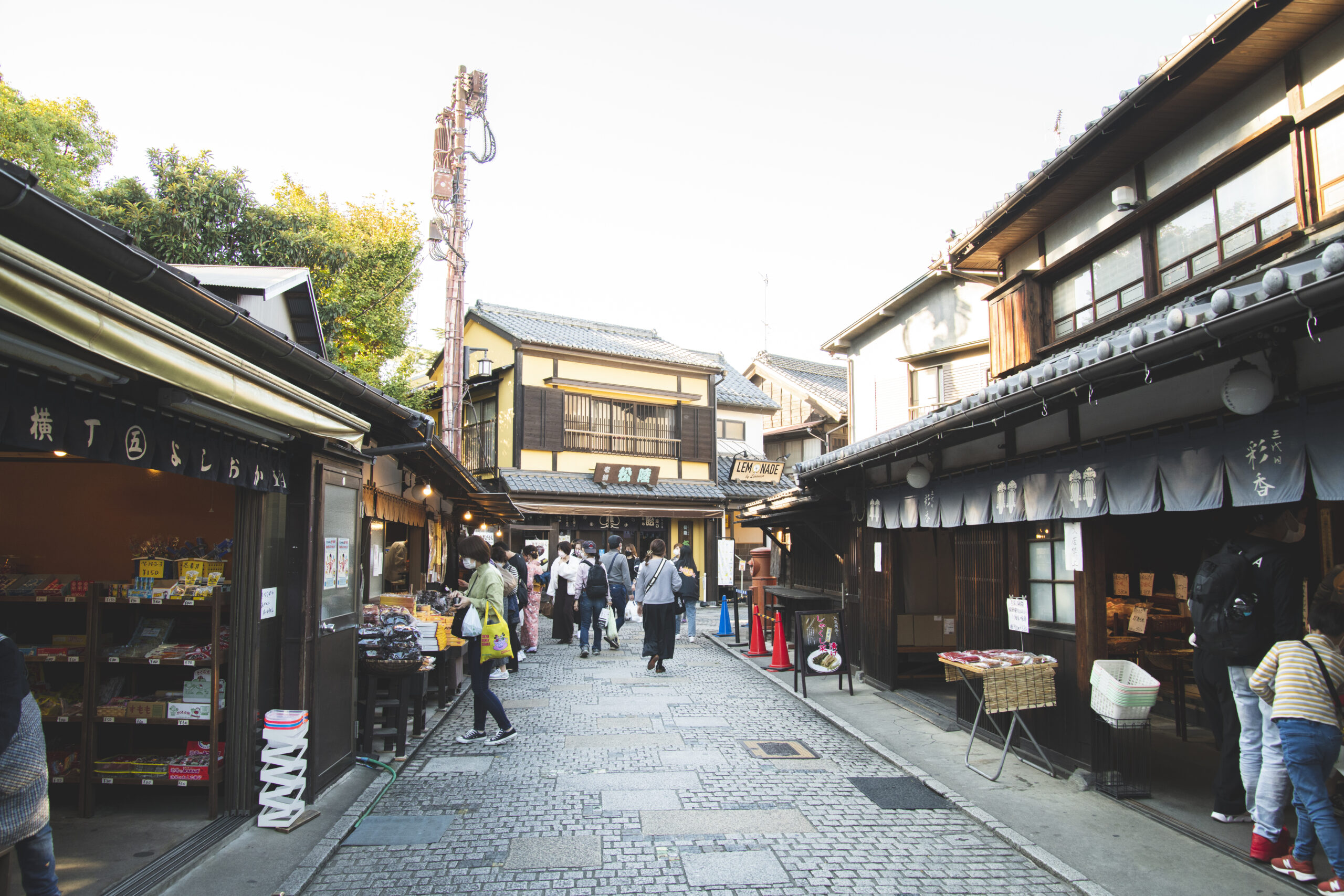 川越・菓子屋横丁の現在地！食べ歩きと名物巨大ふ菓子を徹底解説