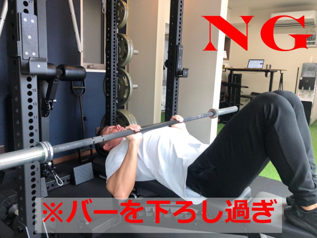ナローベンチプレス効かない原因を突破！手幅と肘で腕を劇的筋肥大