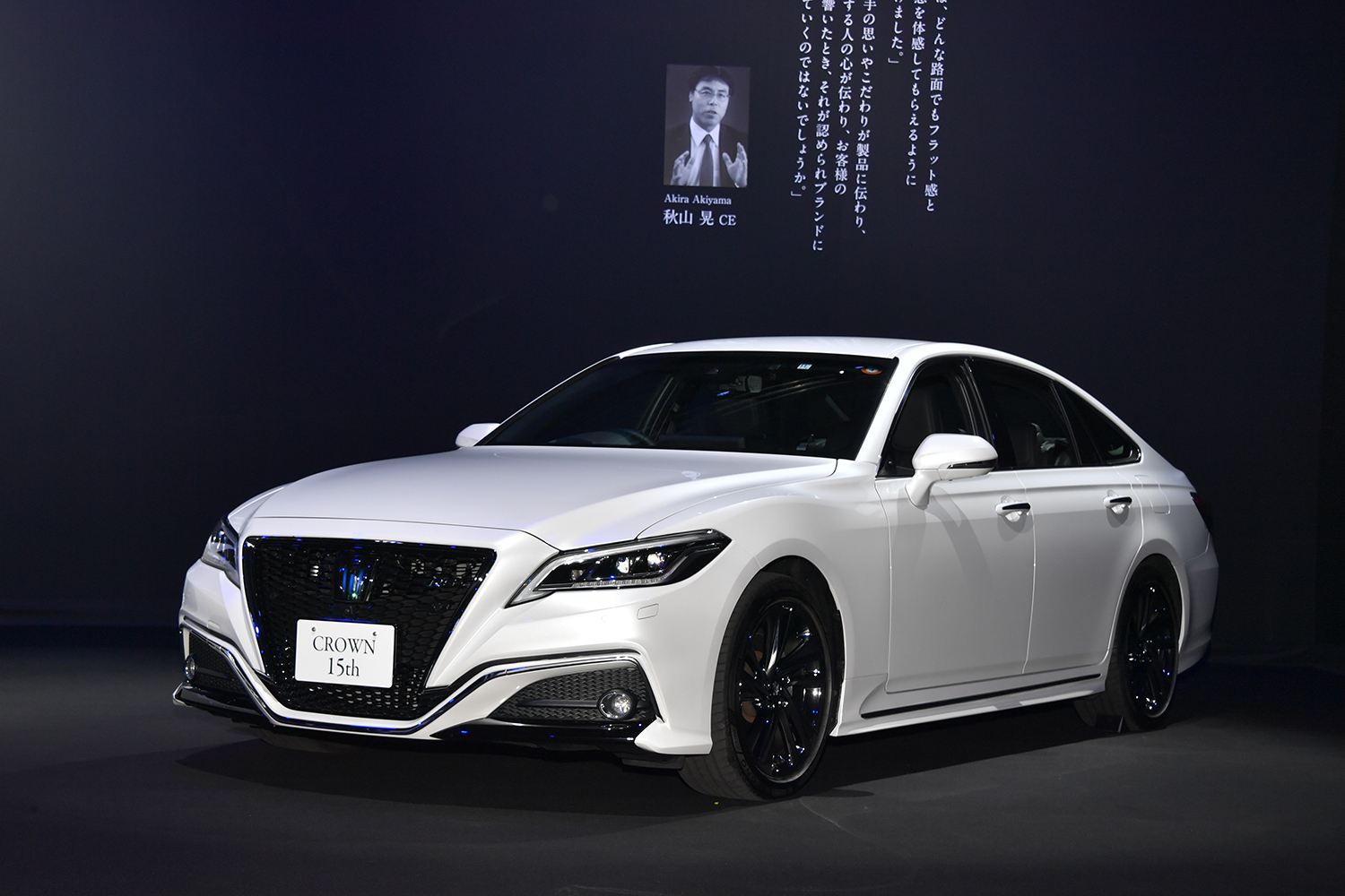 2026年に評価激変、なぜ「22クラウン」が今中古車市場とカスタム界で空前の再ブームを巻き起こしているのか？