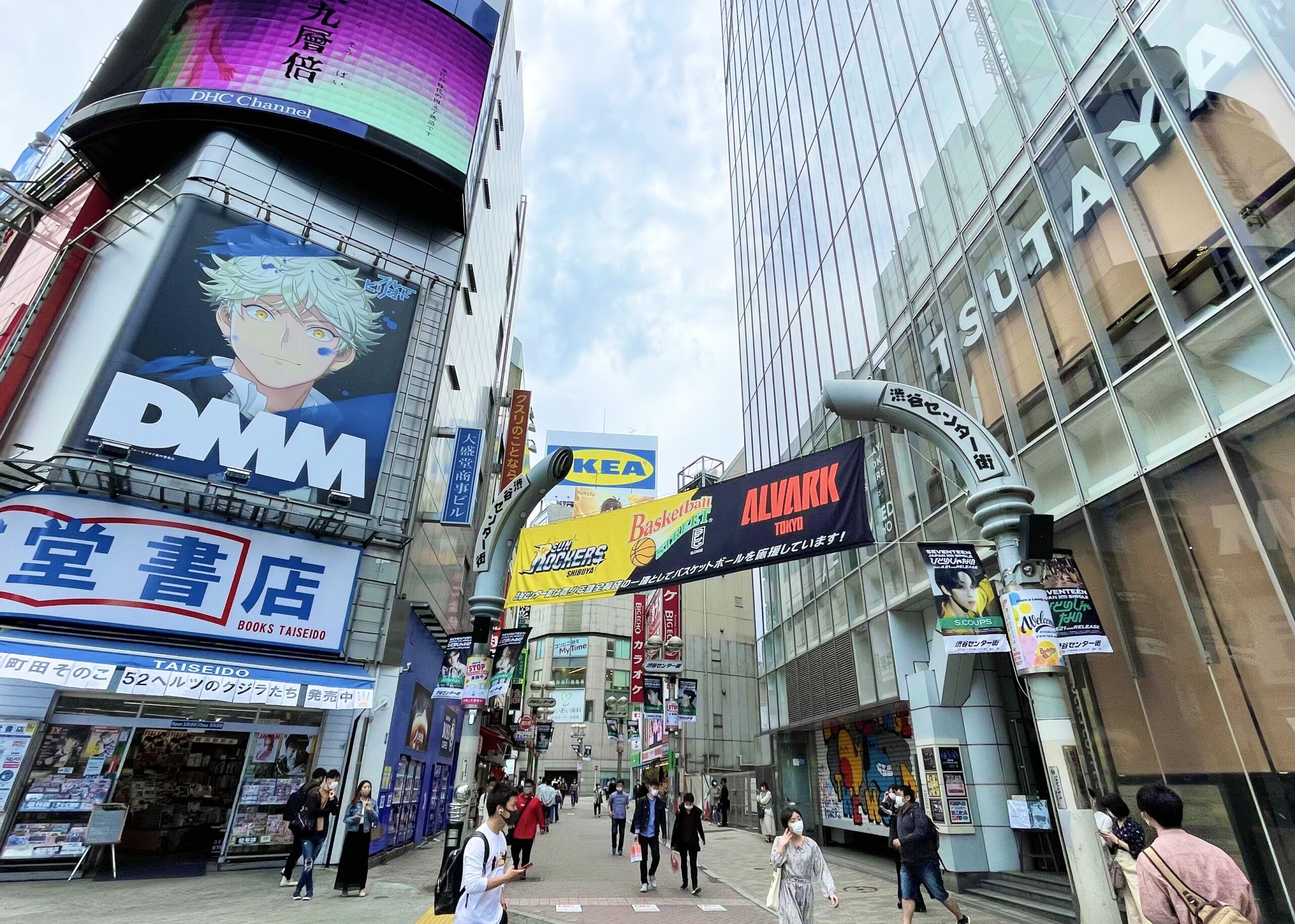 渋谷センター街の現在と治安の真相！バスケ通り改名と激変の裏側