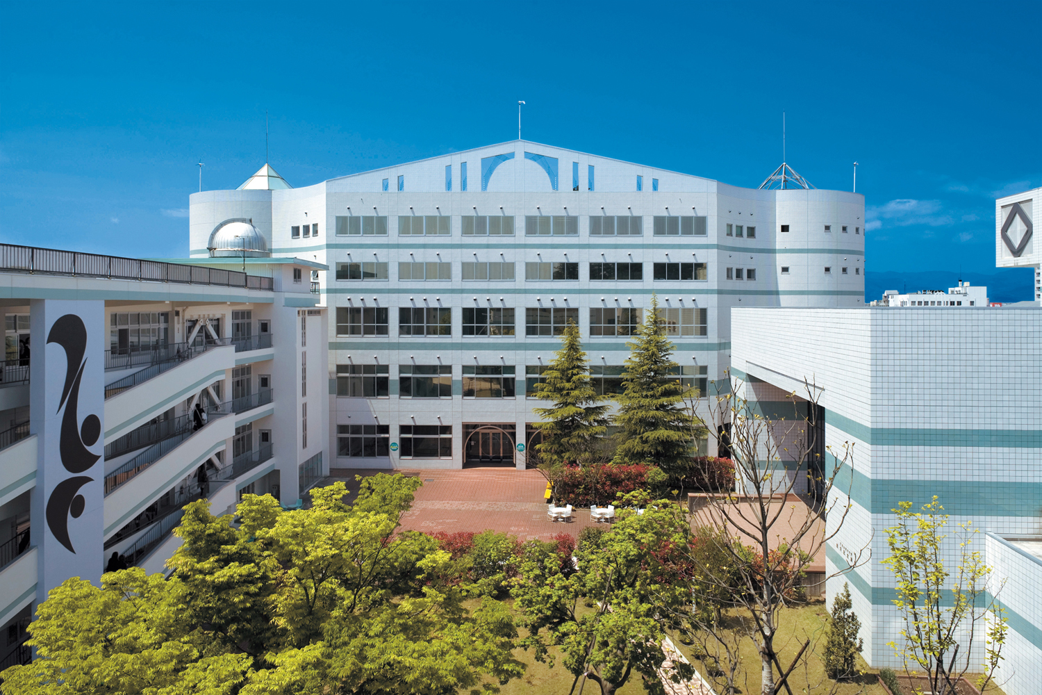 郡山女子大学の評判と偏差値の実態｜家政学部や就職実績の真相を徹底検証