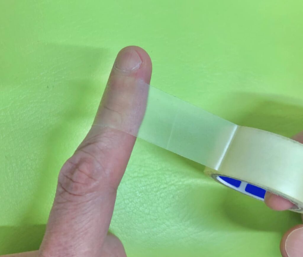 ヘバーデン結節のテーピング術！悪化を防ぐ正しい巻き方と最新ケア