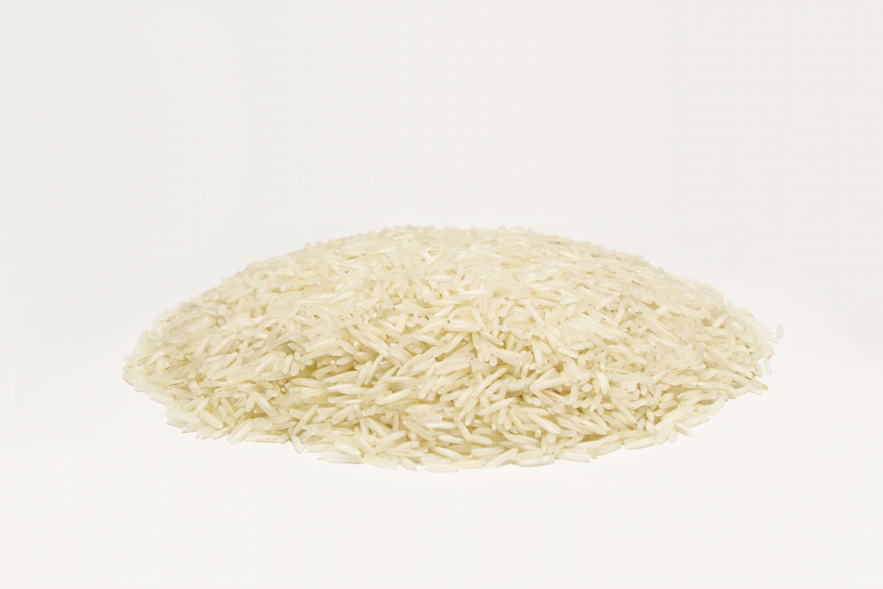 日本の食卓で「第2の主食」へ一気に浮上？ バスマティライス急売の背景にある米高騰と健康革命【2026年最新取材】