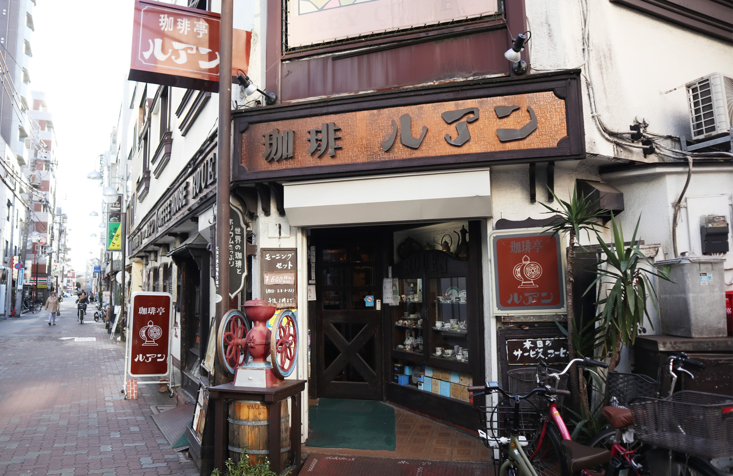大森「珈琲亭ルアン」が愛される理由！相棒ロケ地の真相と人気メニュー