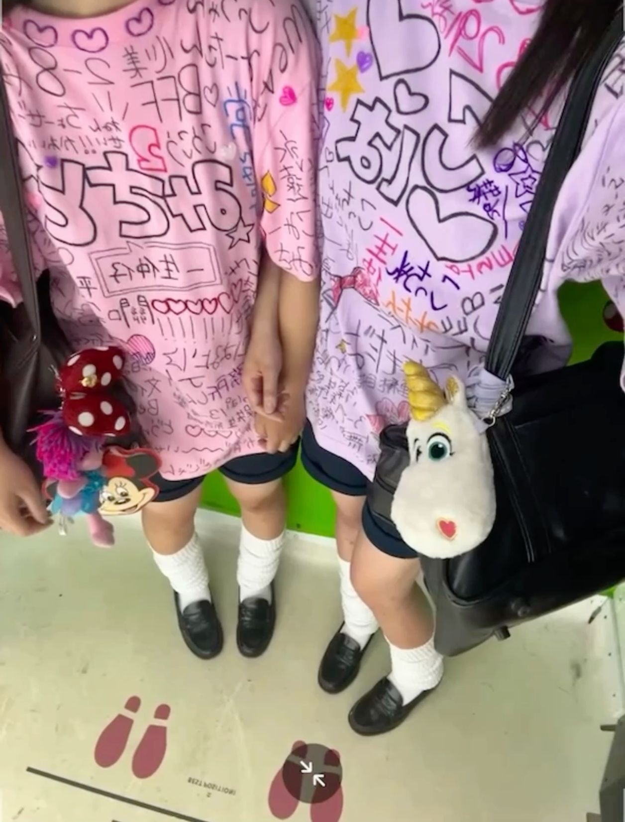 Tシャツ落書きが2026年大流行！映えデザインと油性ペンの落とし方