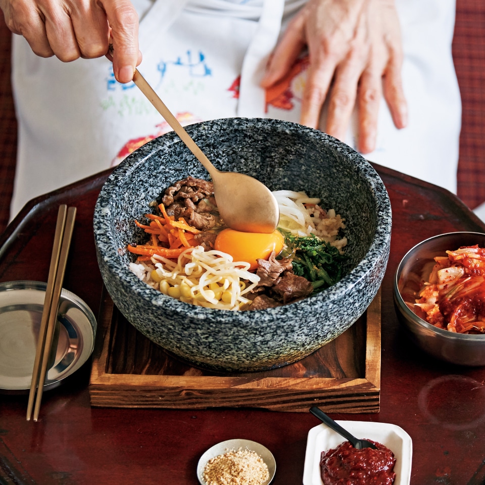 自宅で名店の味！フライパンで作る極上石焼ビビンバとおこげの裏技