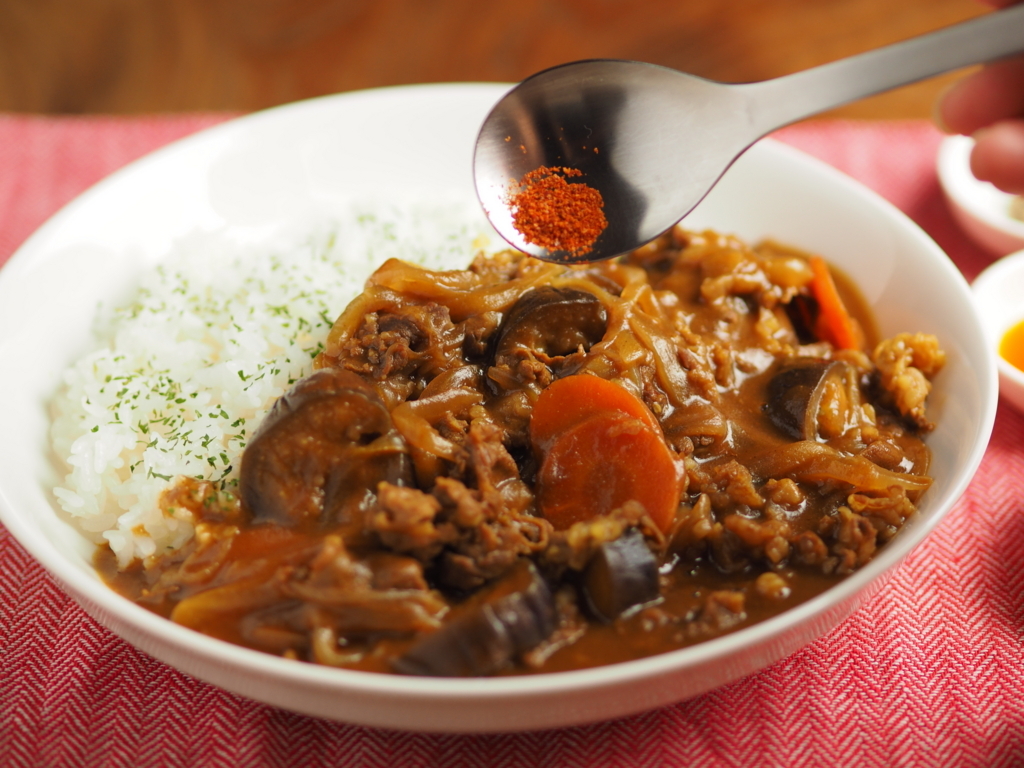 中辛カレーが辛すぎた？一瞬でコク旨マイルドに変える秘伝レシピ