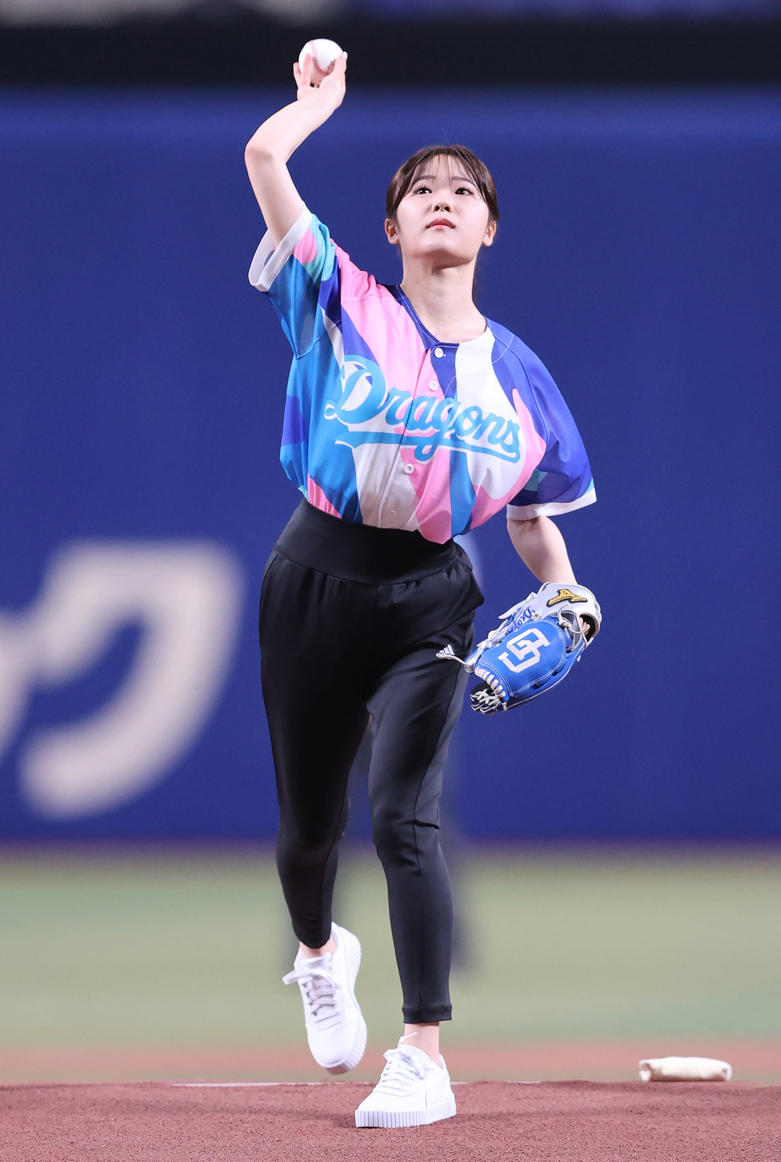 中日ドラゴンズ始球式の伝説名場面！歴代美女＆豪華ゲスト総まとめ