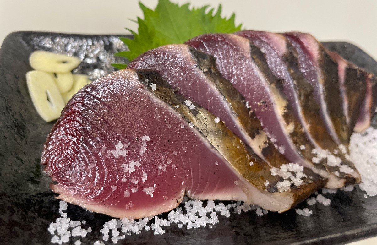 鰹の塩たたきがポン酢を超える理由！本場高知の極上レシピと薬味術