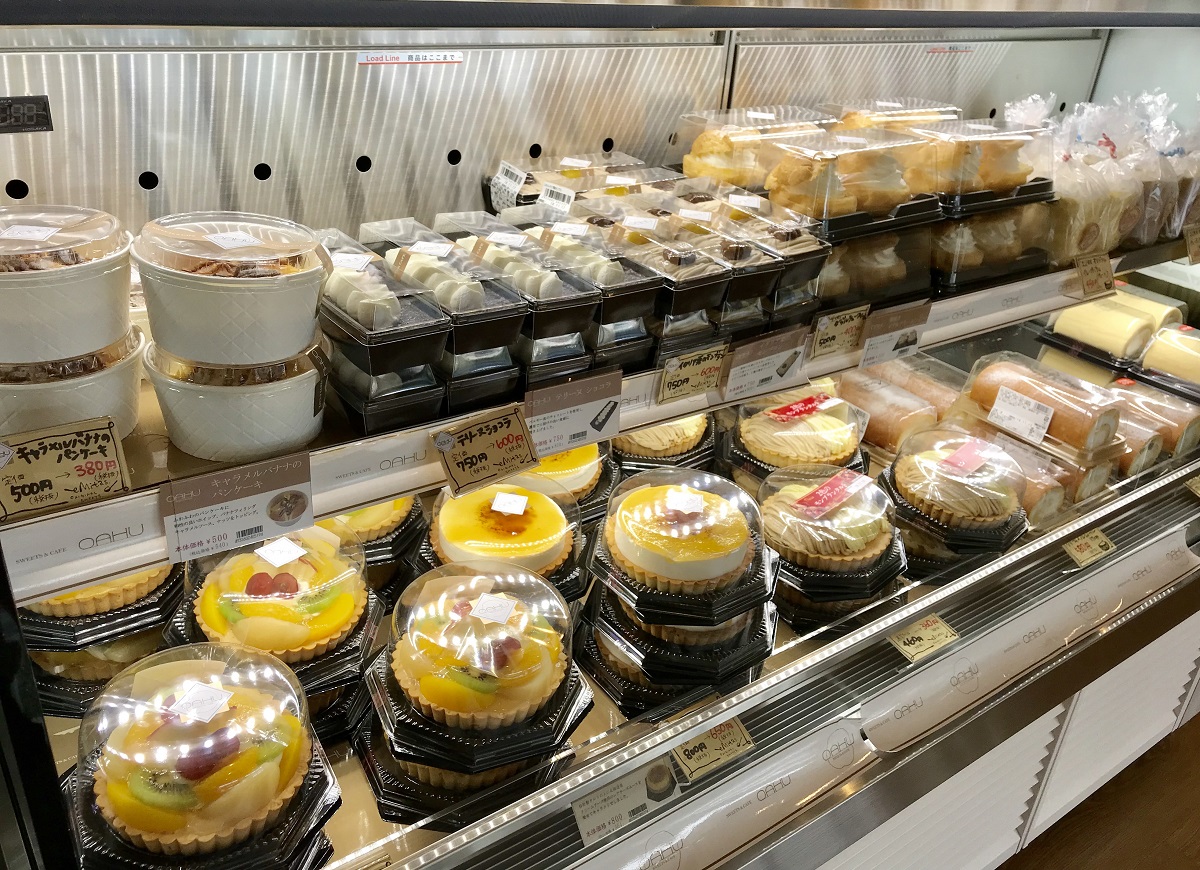 プレシア本社工場の直売所「エミタス」潜入！激安スイーツの裏側