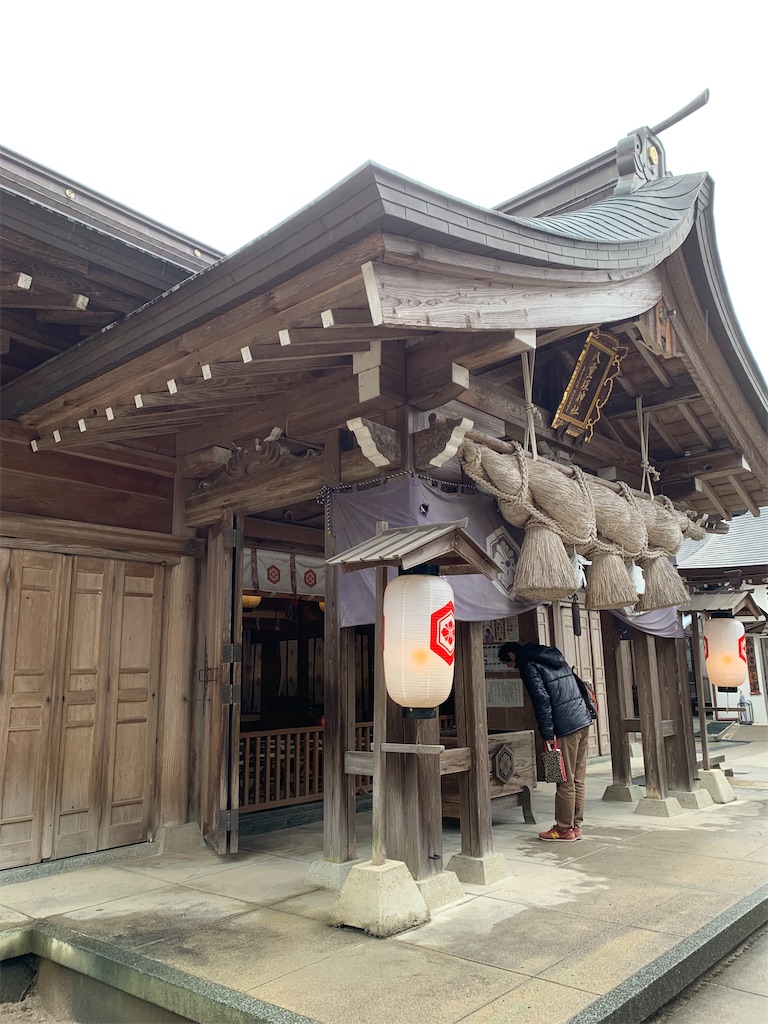 八重垣神社の鏡の池占い「その後」を追跡！沈む時間と良縁成就の真相