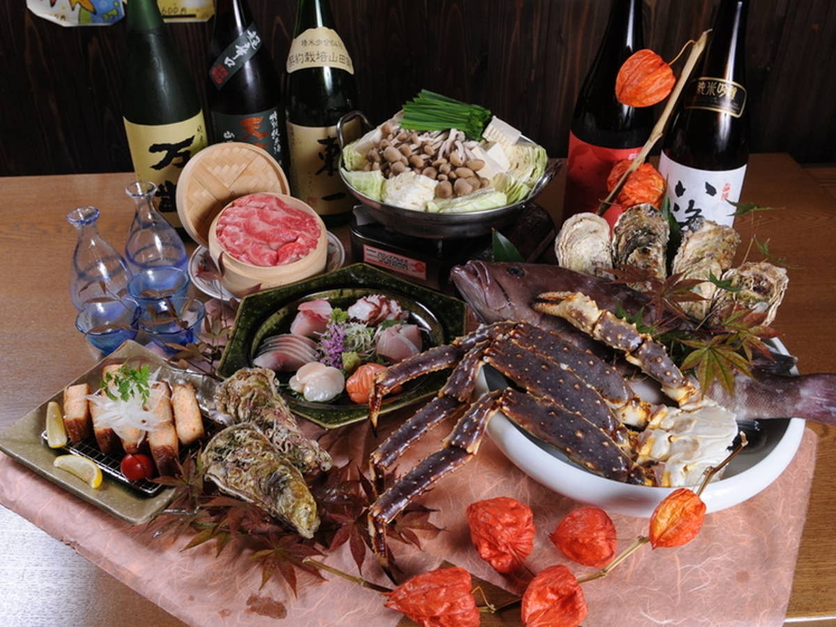 旬の鮮魚と炉端焼きえくぼ家の評判検証｜名物メニューや予算の真相