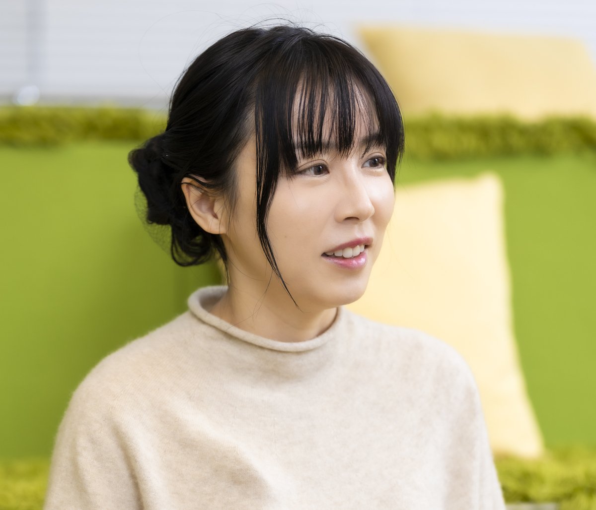 最年少芥川賞・綿矢りさの現在地｜夫や子供との生活と最新作の全貌
