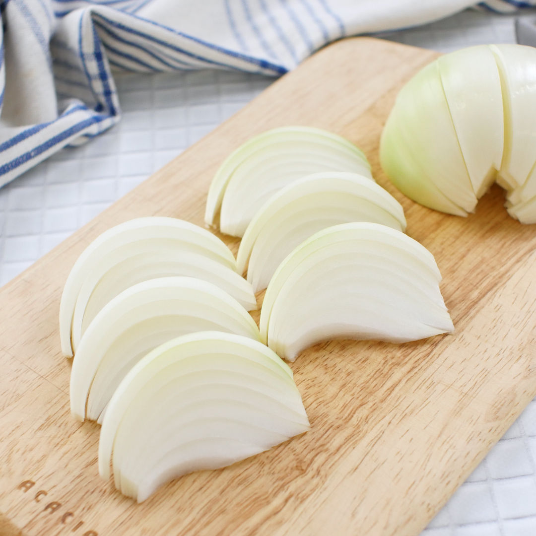 すき焼き玉ねぎの切り方で味が激変！甘みを引き出すプロ直伝の極意