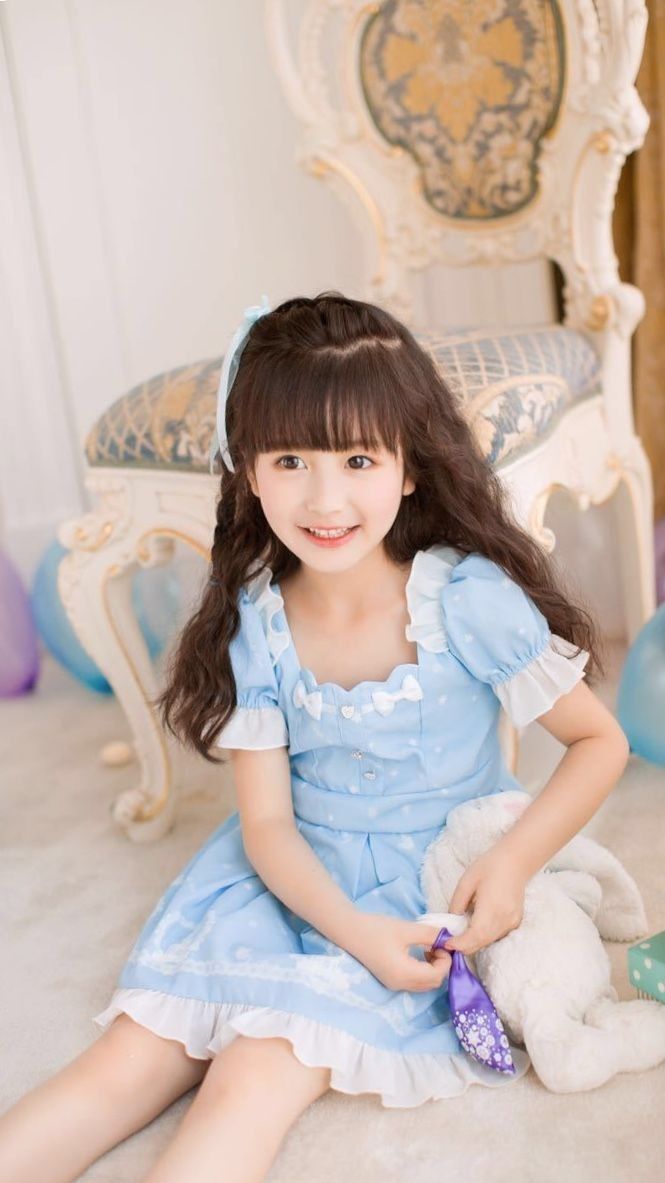 女の子ミニキャライラスト描き方決定版！プロの2頭身黄金比とコツ