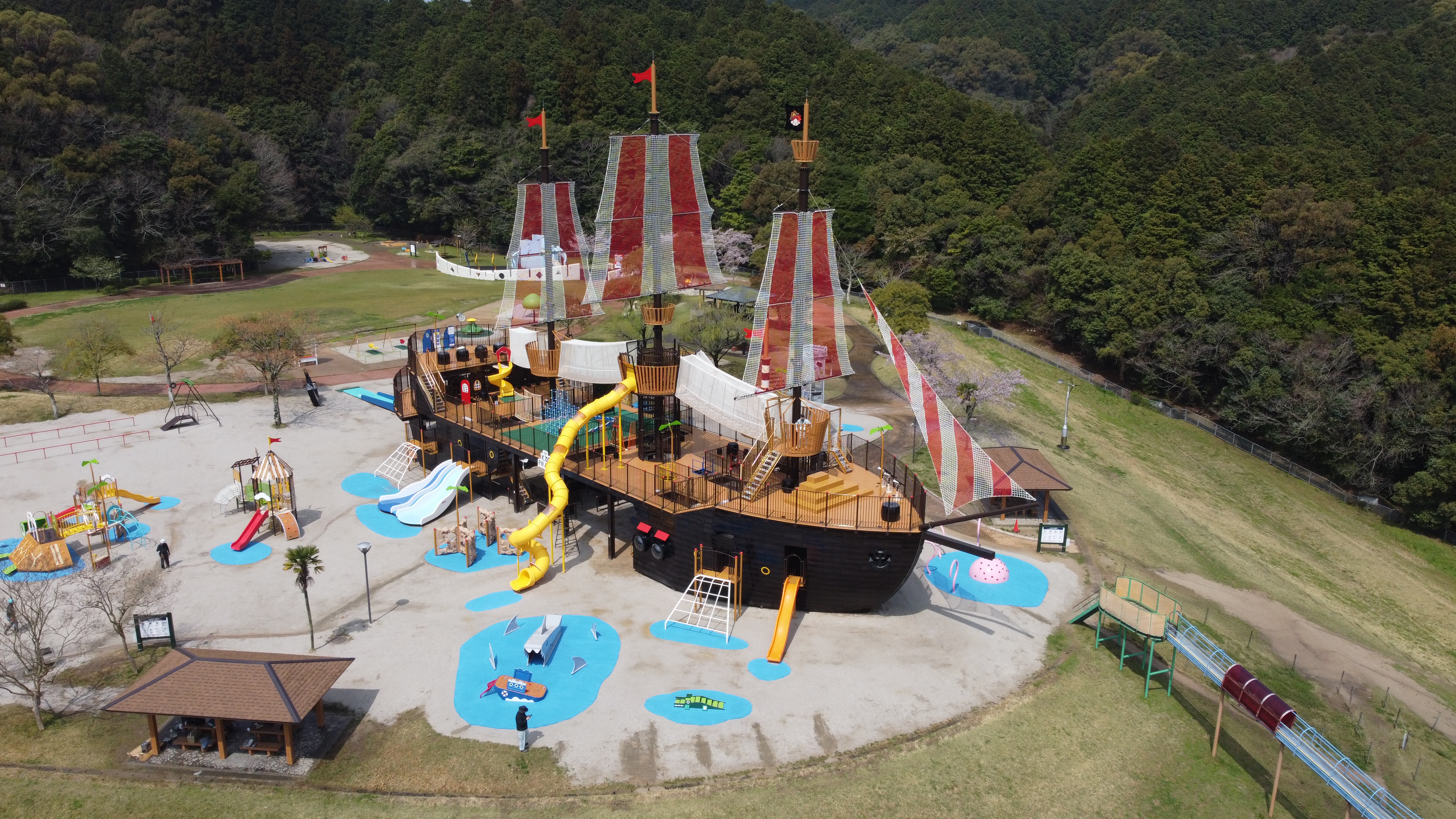 筑紫野市総合公園の攻略法！巨大船天拝丸・無料駐車場と混雑ピーク解説