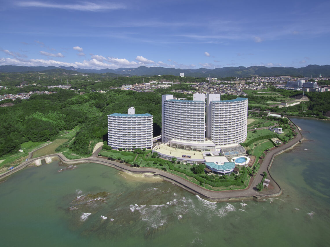 絶景と豪華ビュッフェの真相！ホテルハーヴェスト南紀田辺の評判を徹底解明