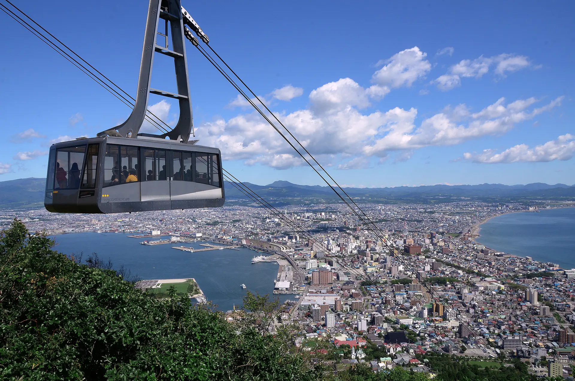 函館山ロープウェイ2026最新攻略！絶景夜景と混雑回避の決定版