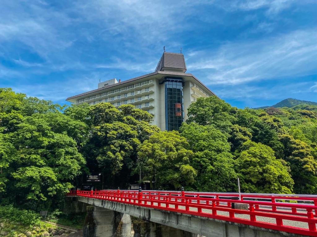 湯本富士屋ホテルの評判と実力検証！温泉やランチの魅力に迫る