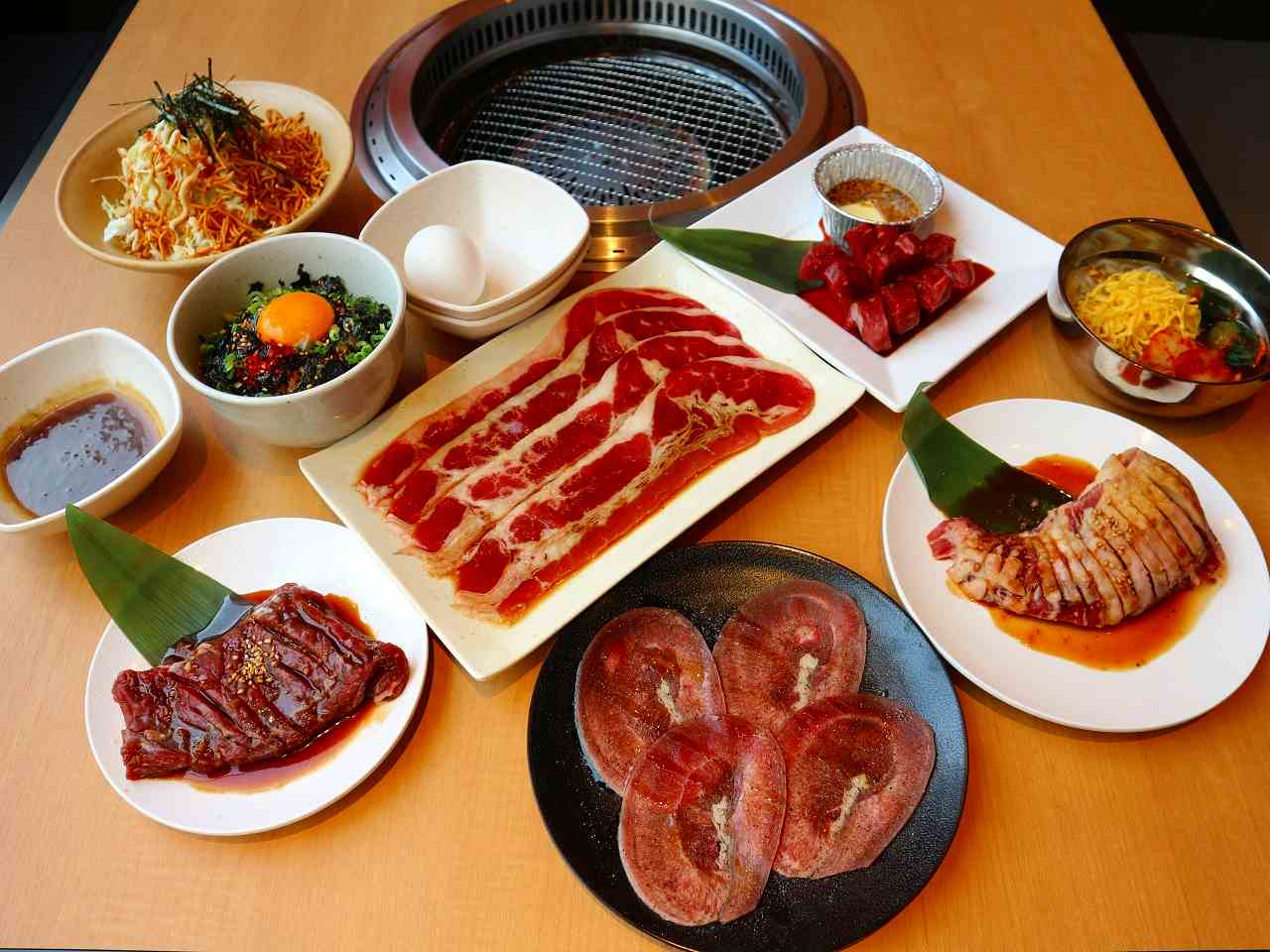 【2026最新】予約半年待ちの真相とは？「焼肉 みやび」が放つ至高の和牛と革命的体験に迫る