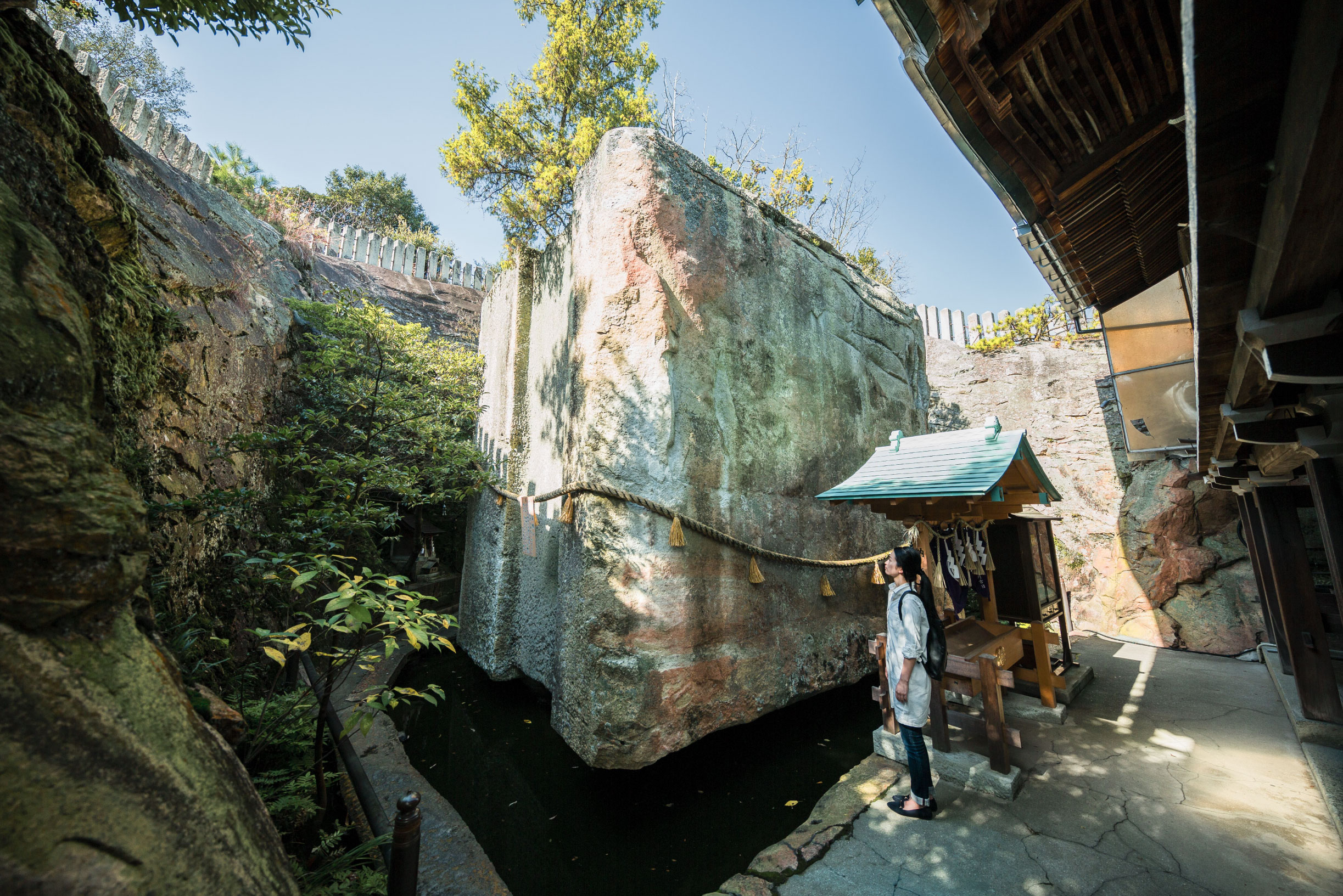 生石神社の浮石ミステリー！誰が何の目的で作った？2026年徹底解明