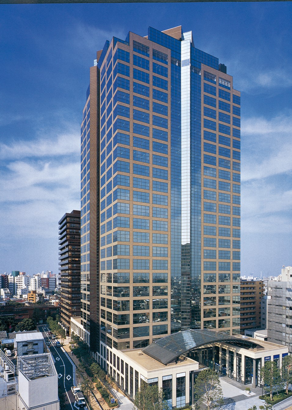 西新宿三井ビルディング解剖！アクセスから最新テナント動向まで
