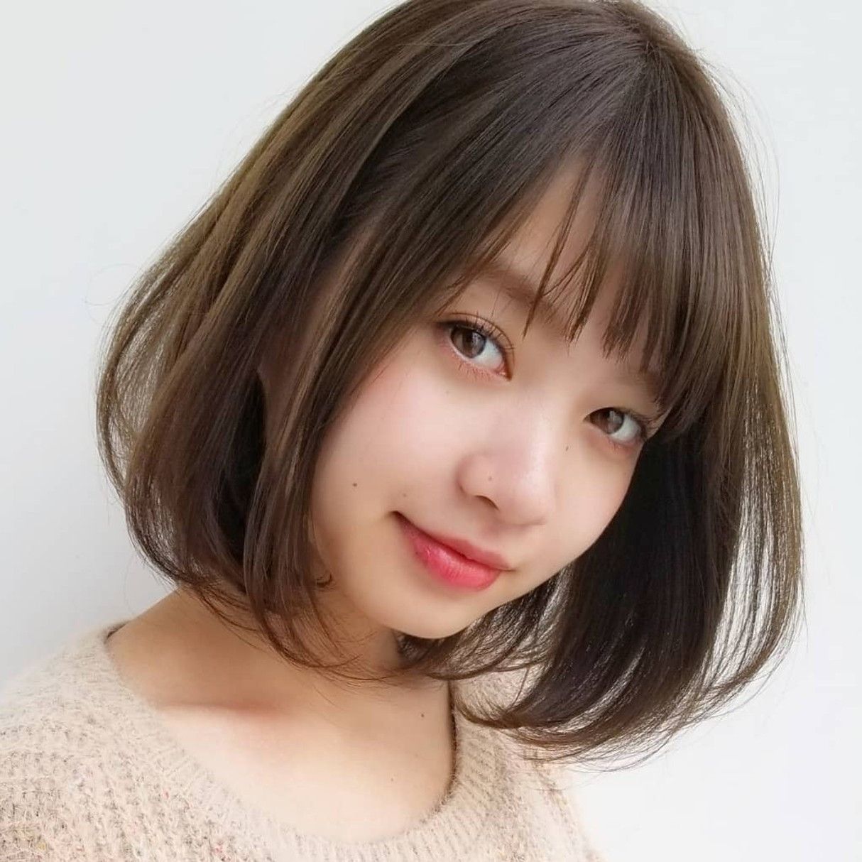 バッサリ切る人急増中！小顔＆こなれ感を両立するトレンドショート