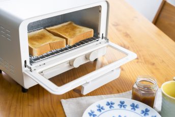 「トースター不要」は本当か？オーブンレンジでプラ板を大成功させる2026年の最新テクニックと安全対策