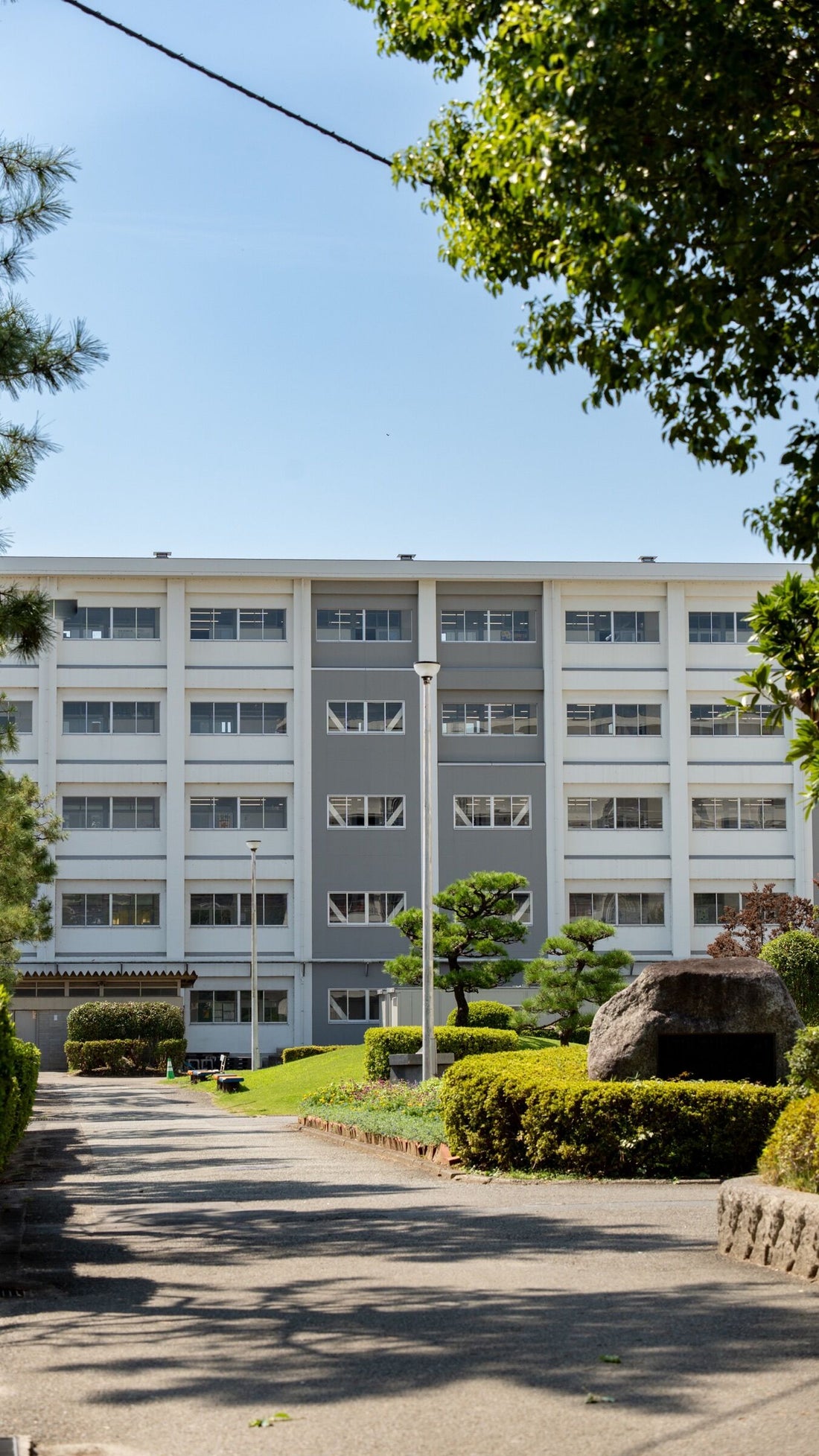 市ケ尾高校の偏差値・倍率と評判｜進学実績からダンス部まで徹底分析
