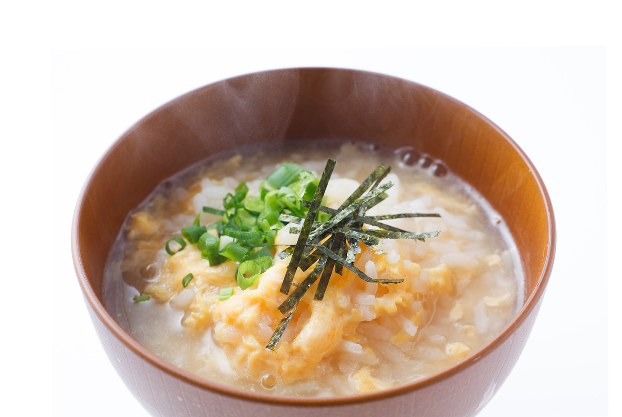 おじやと雑炊の決定的な違いとは？ご飯の水洗いや発祥の真相を徹底解説