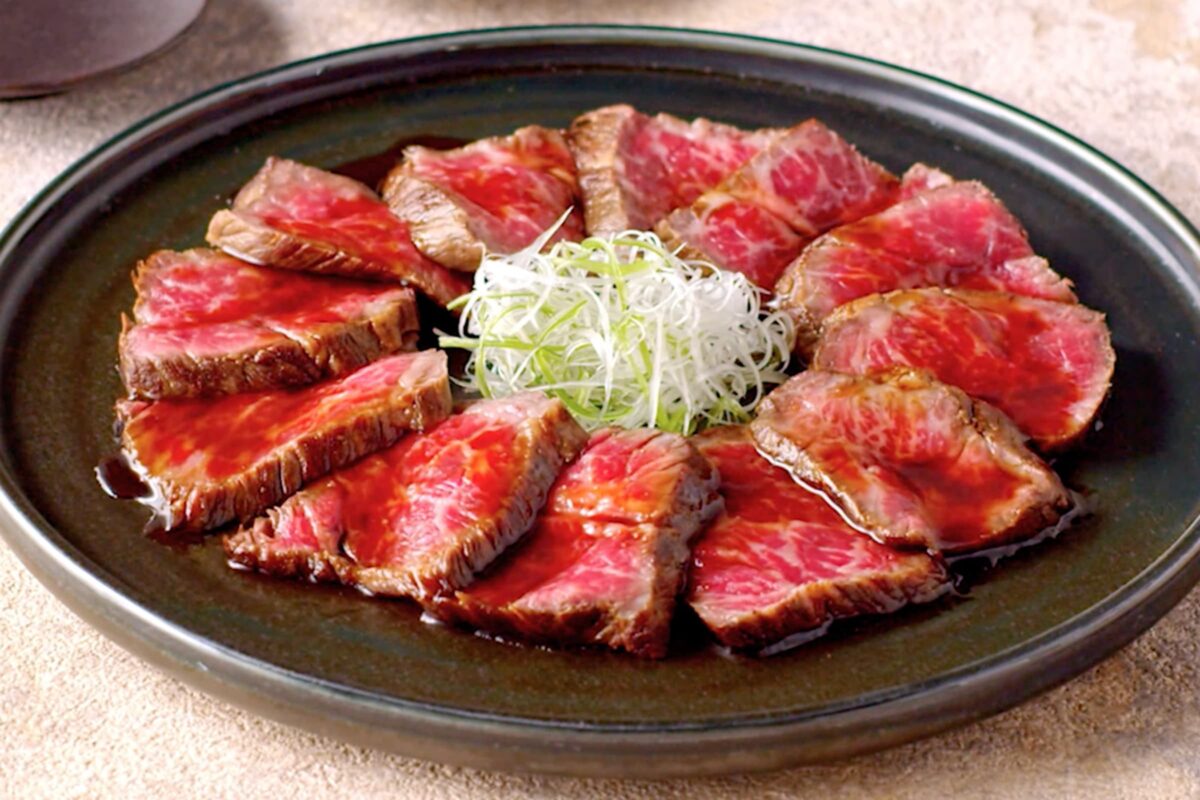 牛たたきレシピ決定版！フライパンで失敗しないプロ級の焼き方と黄金比
