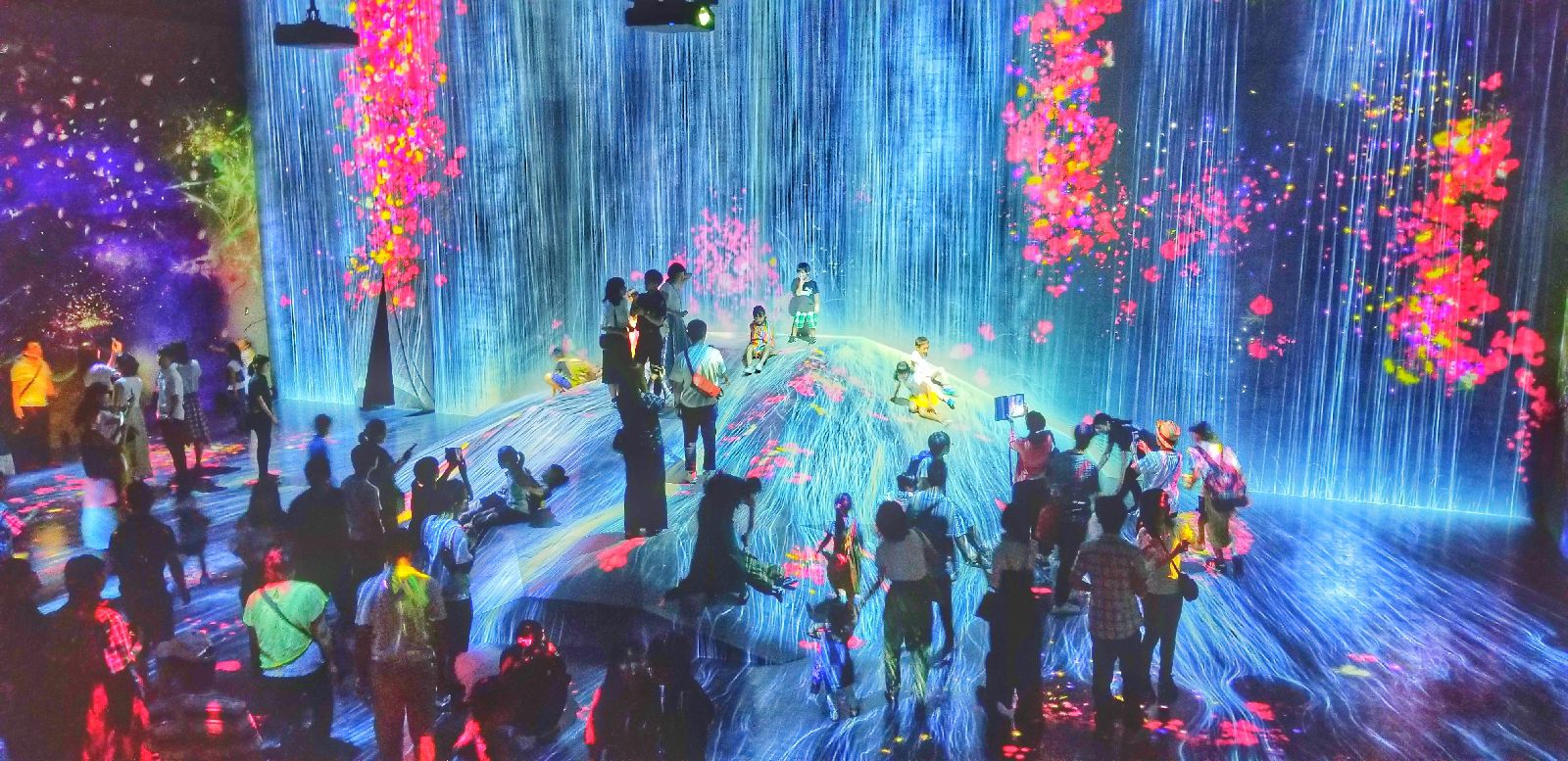 【2026年】子連れ旅行おすすめ宿と穴場！年齢別プランと失敗防ぐ極意