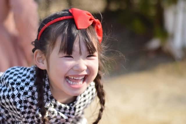 【2026年最新心理学で紐解く】急に怒る・泣き叫ぶ「4歳女の子のイライラ」——自我の急成長期に親ができる本当のこと