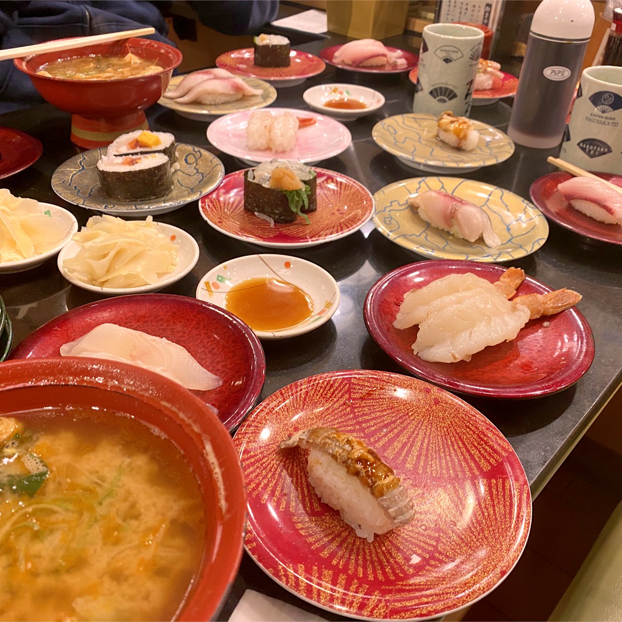 なごやか亭草津木川店の混雑回避術と名物こぼれいくら徹底解剖
