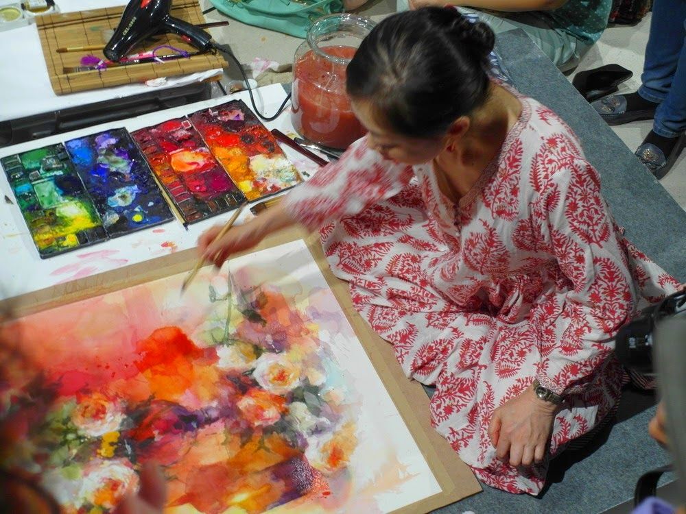 光と色彩を操る画家・永山裕子の極秘技法と最新展覧会を独占取材