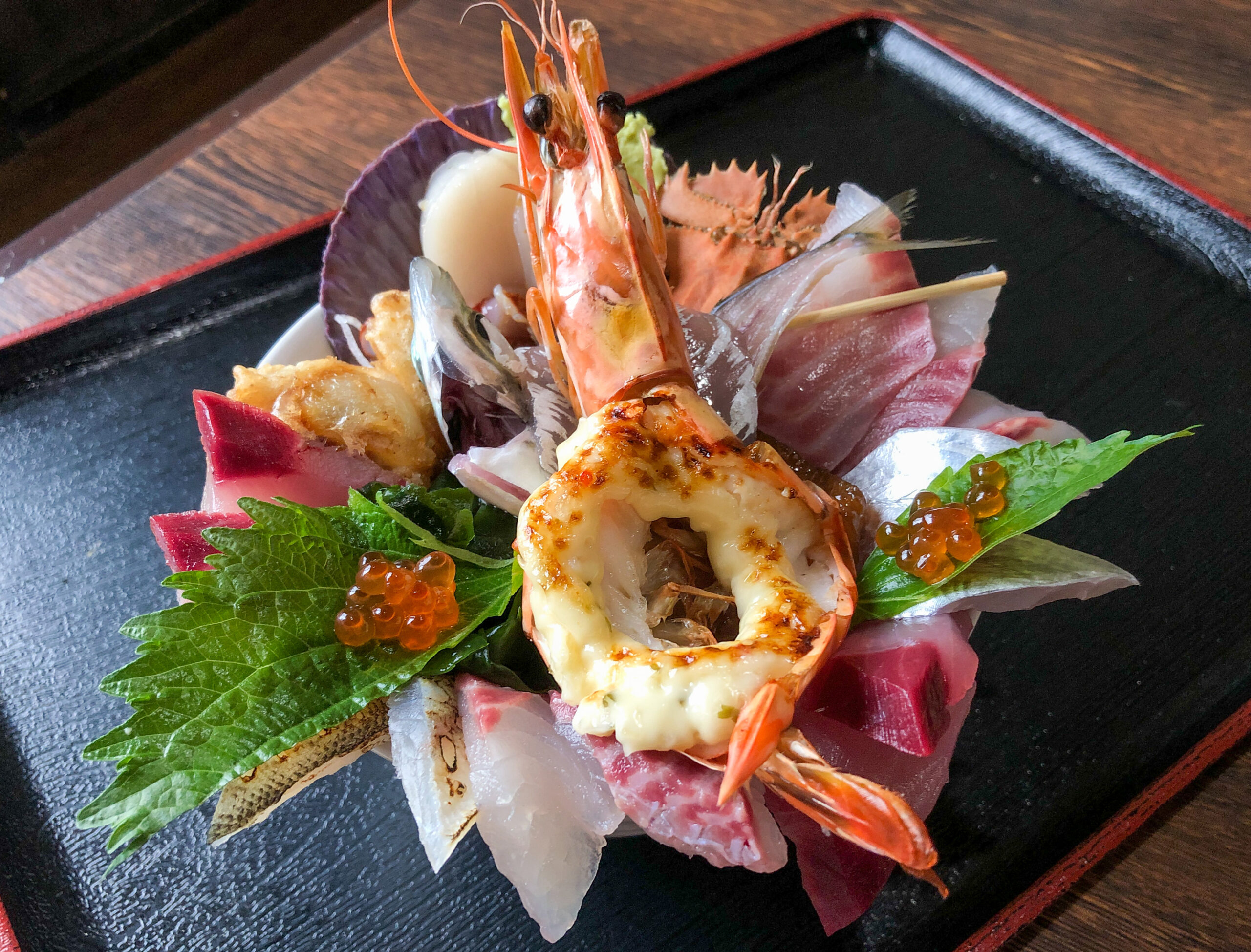 佐伯の海鮮丼はなぜ神コスパ？噂のデカ盛り真相と地元穴場を徹底解剖