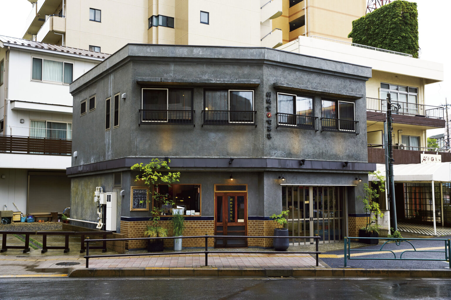 国分寺・胡桃堂喫茶店を徹底解剖｜名物プリンの評判と混雑回避の正攻法