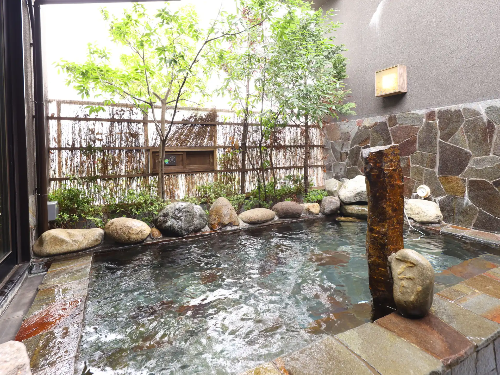 ドーミーイン福井が絶賛される理由！天然温泉と朝食の満足度を徹底調査