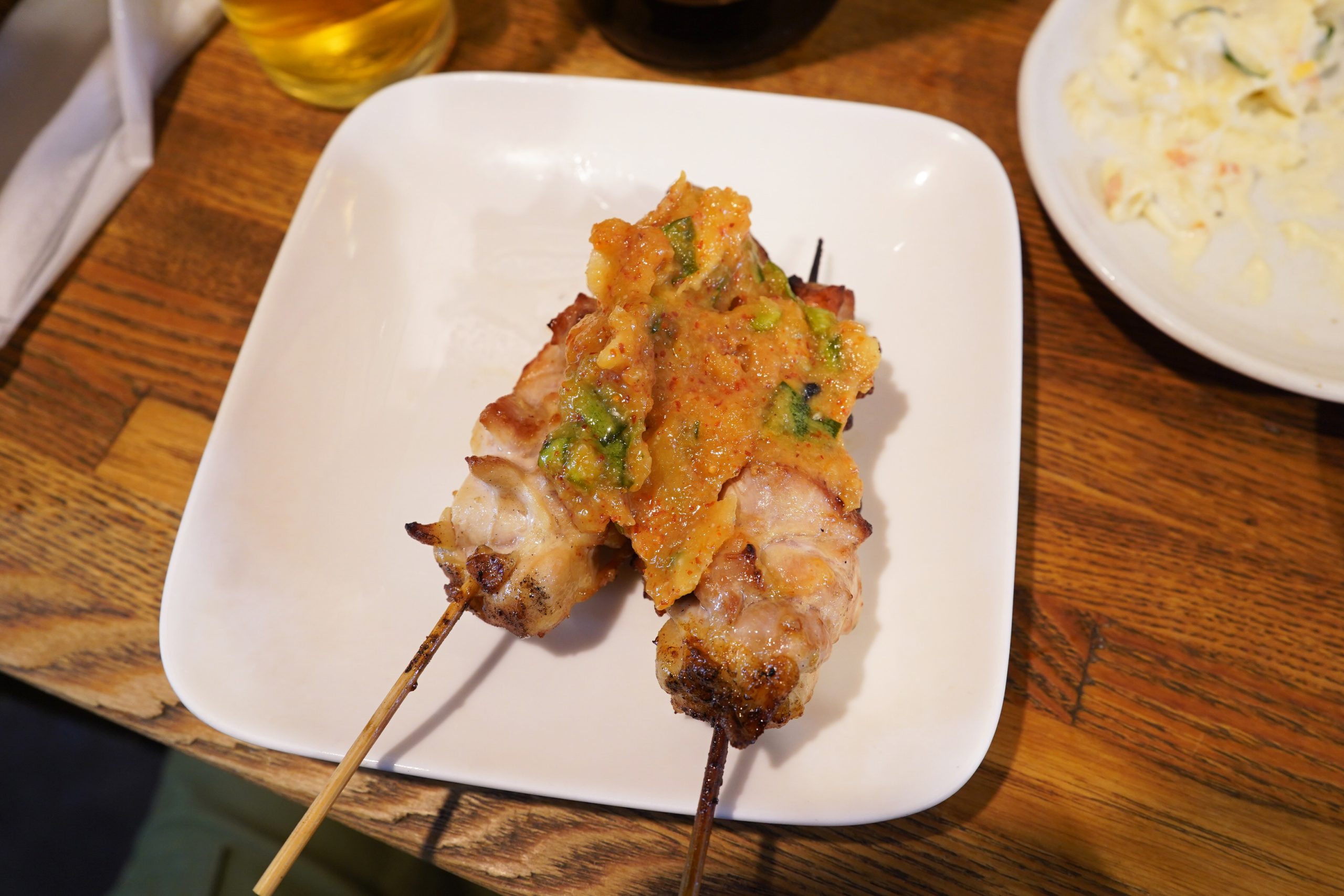 上野アメ横の聖地「文楽」なぜ大行列？名物みつせ鶏と昼飲み最新攻略