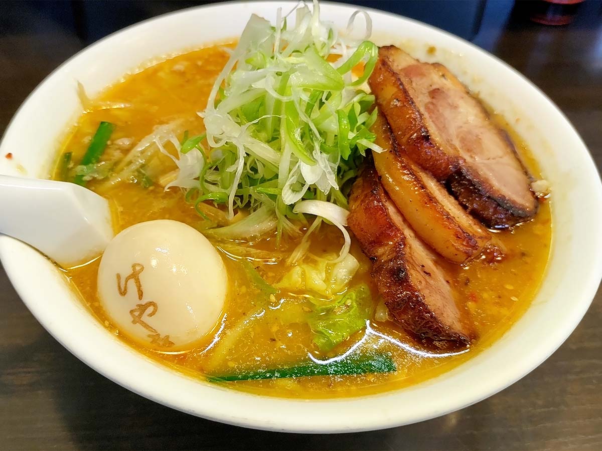にとりのけやきとニトリの関係は？店名の真相と名物味噌ラーメン徹底解剖