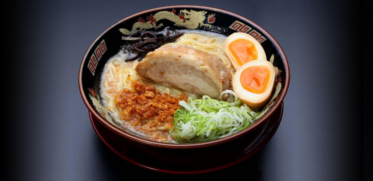 鹿児島ラーメン豚とろ天文館本店を徹底解剖！とろける肉と行列の真相