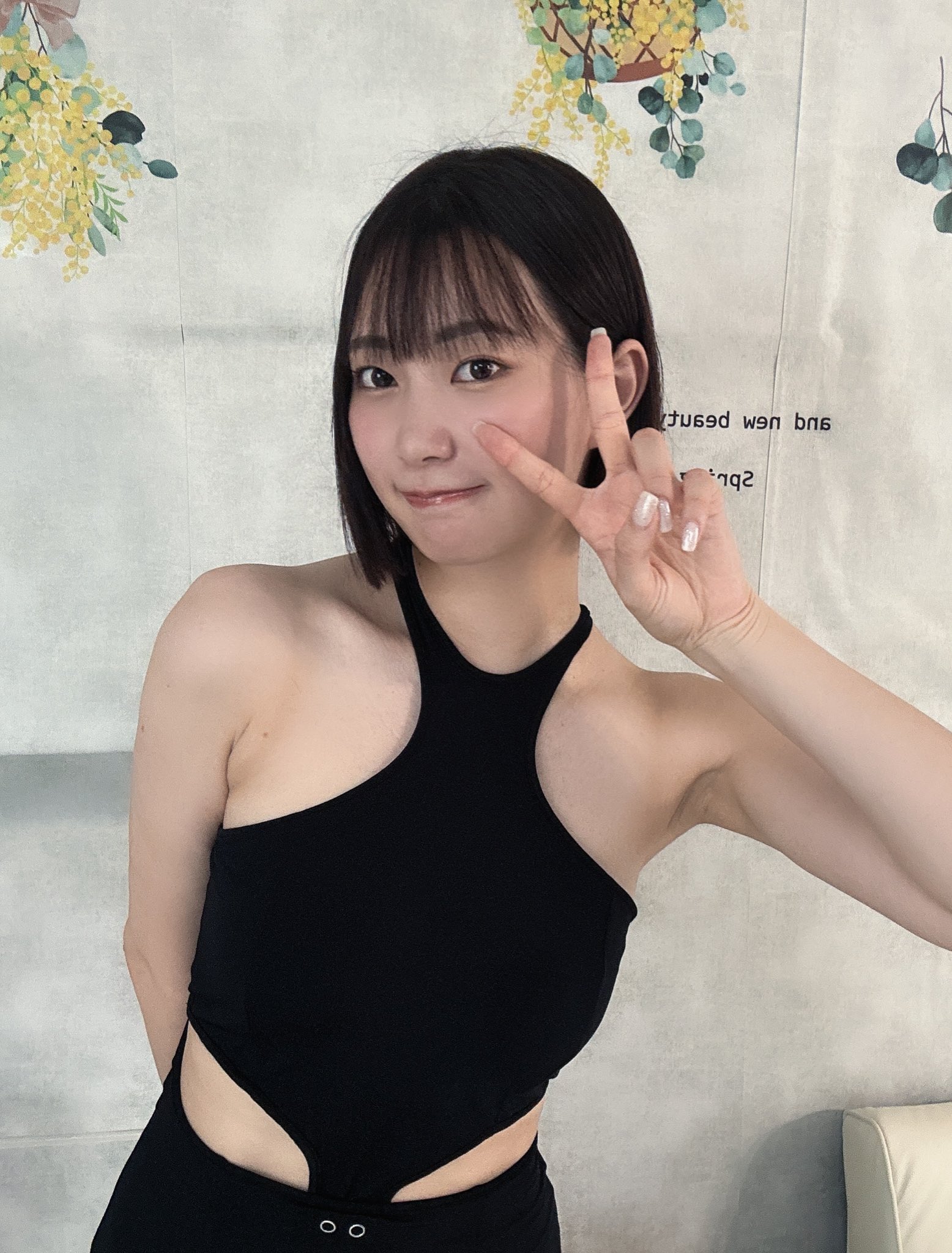 【2026年最新分析】美谷朱音はなぜ時代を惹きつけ続けるのか？ 枠組みを壊し続ける「個の表現者」が拓く新たな地平