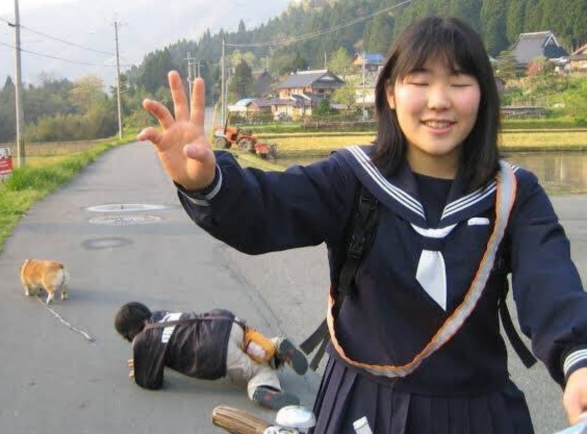 情報量が多い画像はなぜバズる？元ネタの真相とカオスな魅力を徹底解明