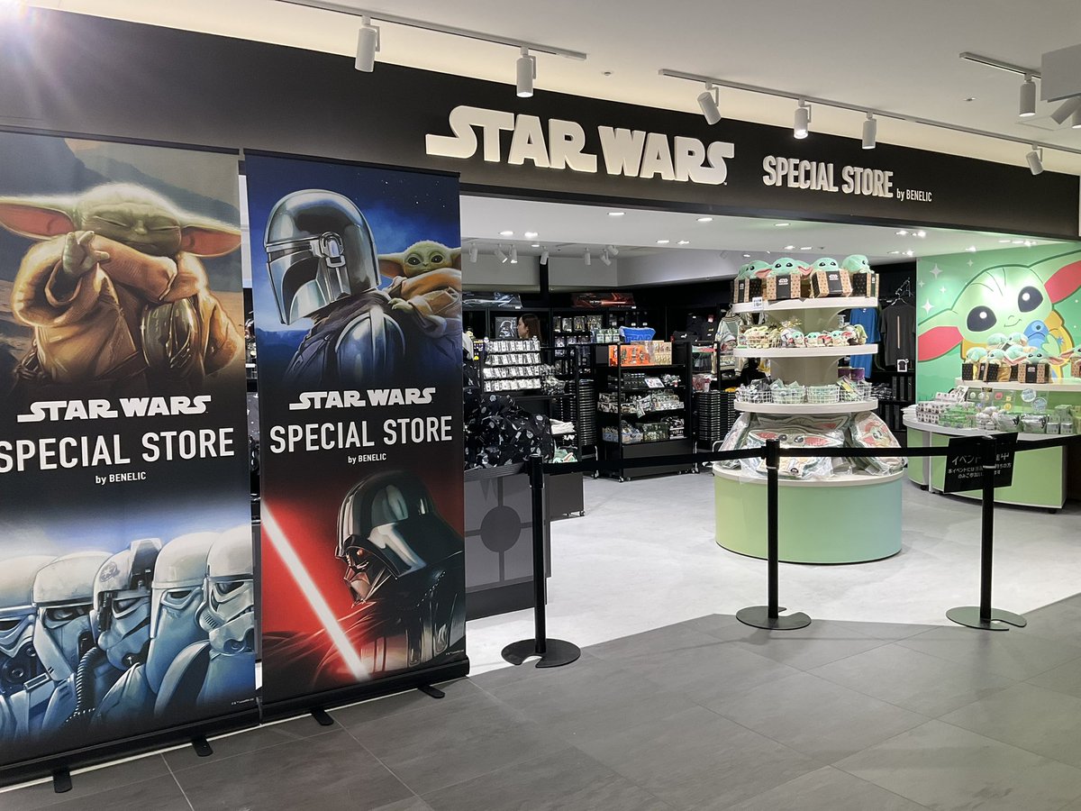 池袋がスター・ウォーズ聖地に！限定品＆上映館の最新徹底取材