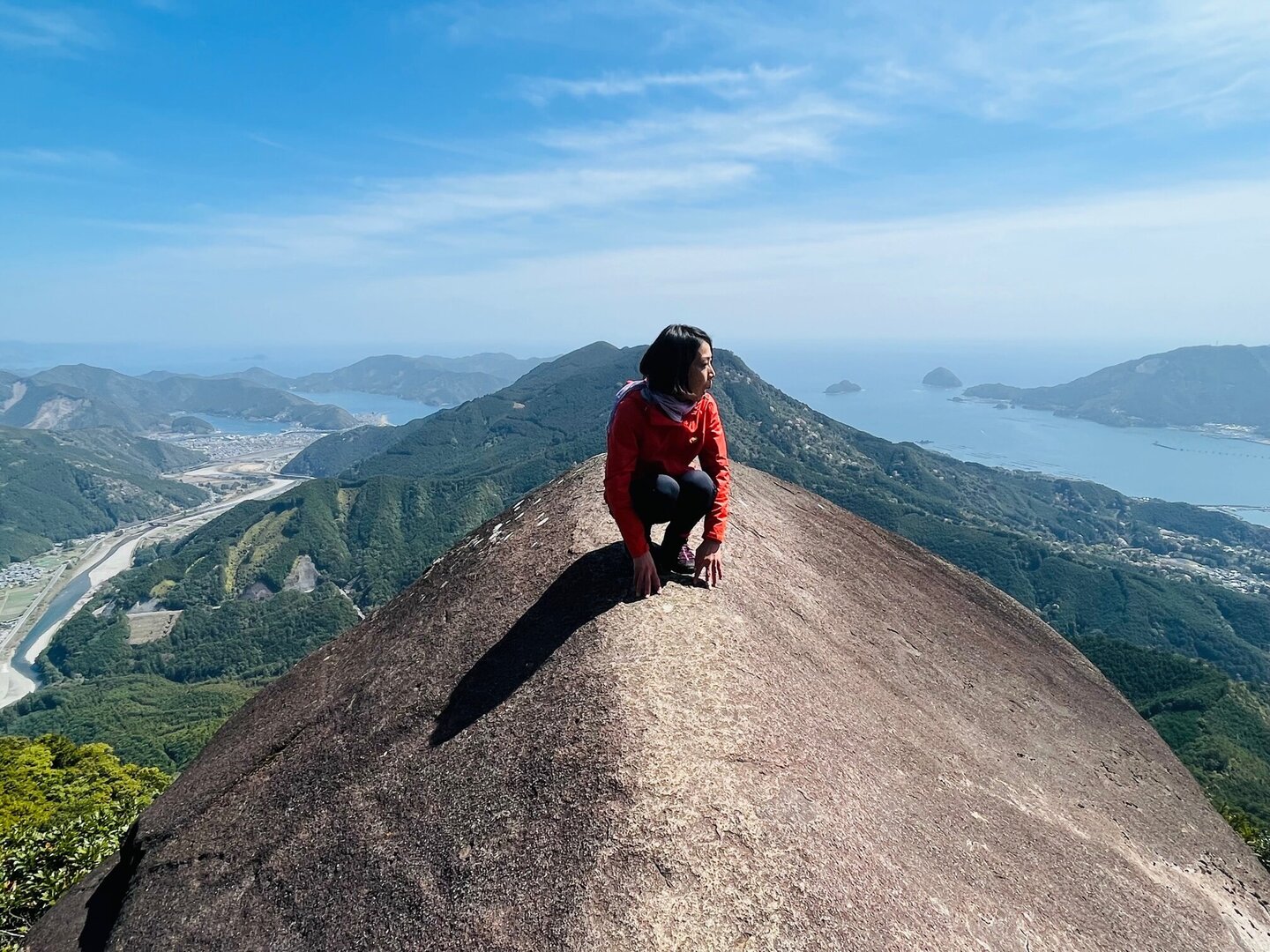 三重・便石山「象の背」登山完全攻略｜絶景の魅力と転落リスクの真相