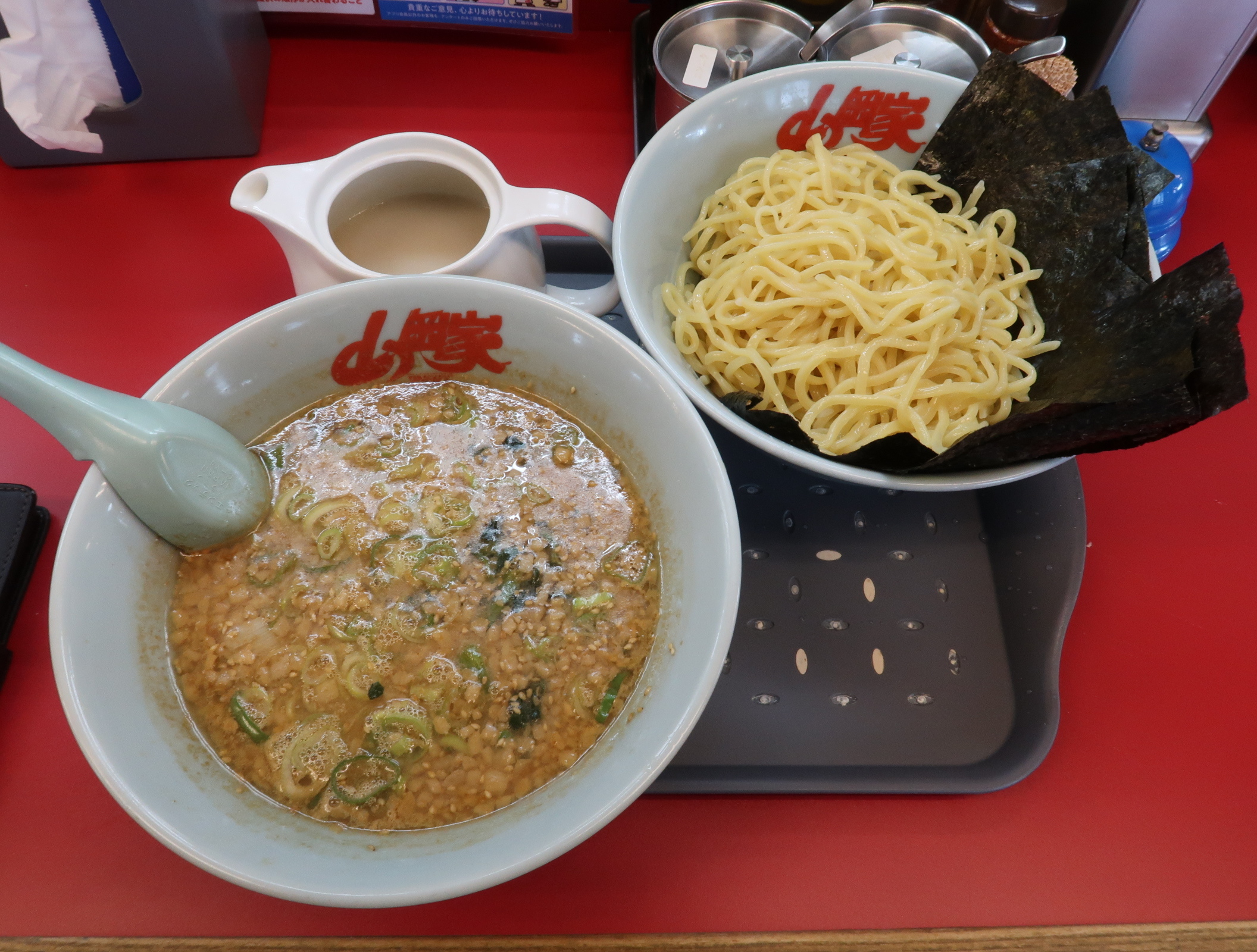 山岡家のつけ麺は「酢抜き」で別次元の旨さへ！常連が絶賛する理由と注文術