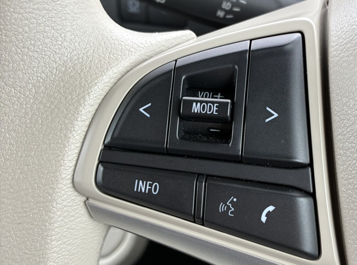 スズキ車のウインカー音は変更可能？設定手順と音量調整の裏ワザ解説