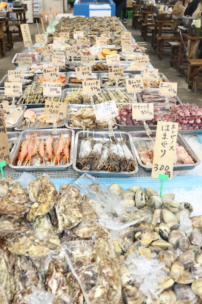 大洗「飯岡屋水産カキ小屋」の評判と食べ放題の真相【2026最新】