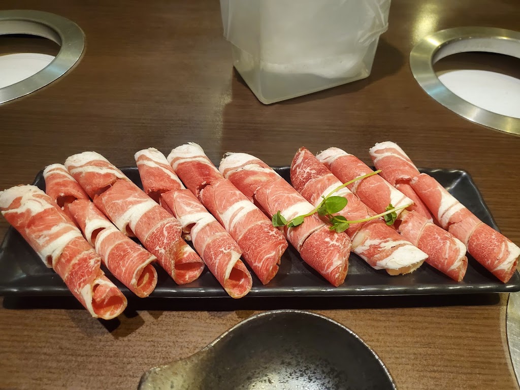 【2026年最新】激戦区・上野で今食べるべき「至高の火鍋」店めぐり！本場四川のシビ辛から究極の薬膳まで、進化が止まらない最新トレンドを徹底取材